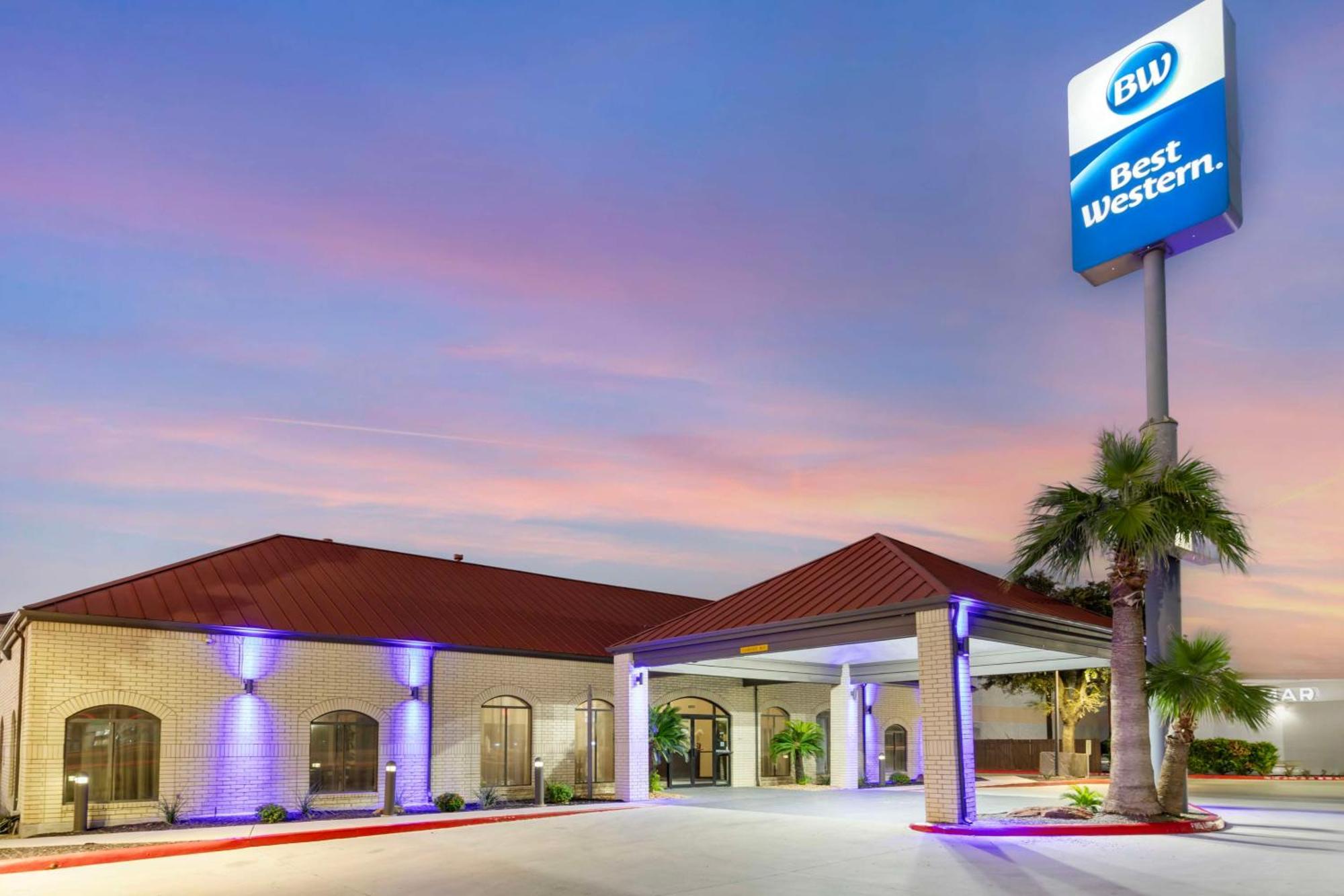 Best Western Near Lackland Afb Seaworld San Antonio Exterior foto
